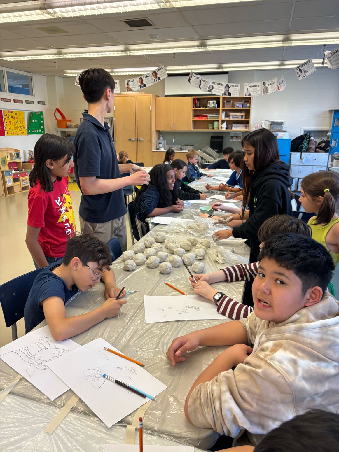Busy Hands & Canvas clay workshop